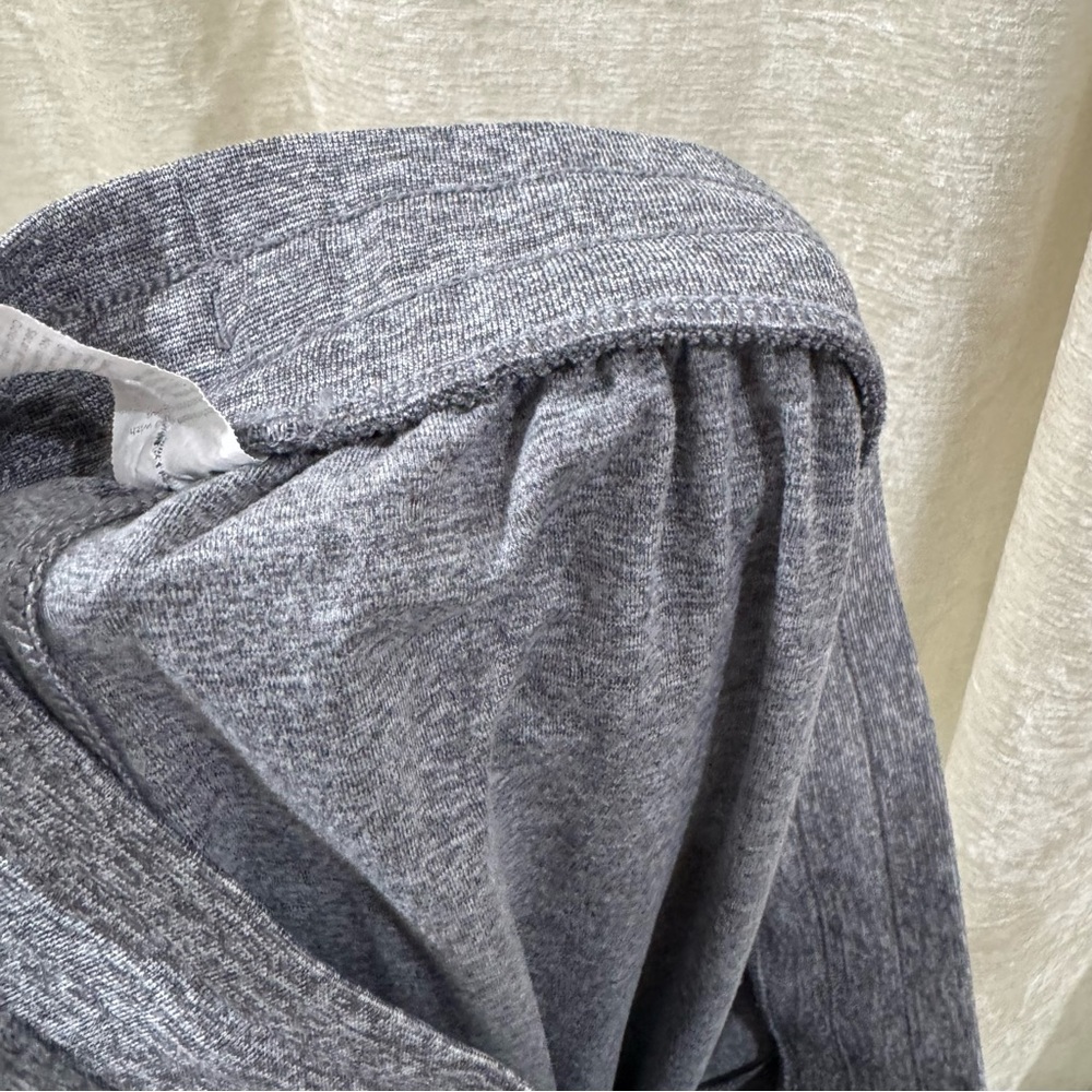 Fabletics Joggers - Picture 11 of 12